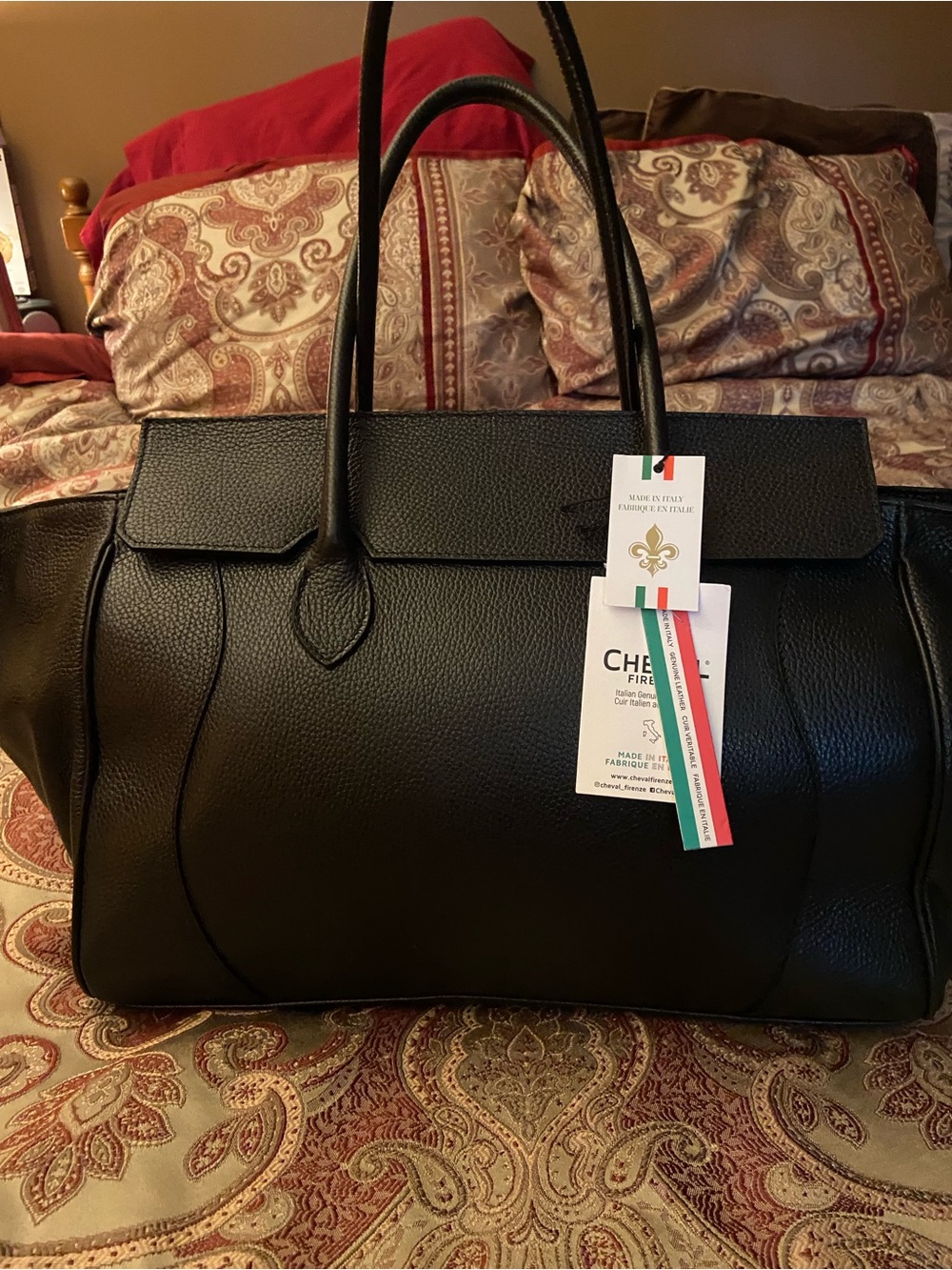 NWT Italian leather shoulder bag